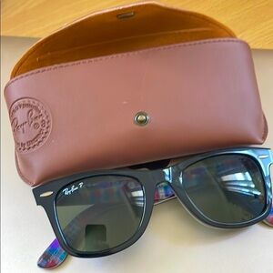 Ray-Ban new in case wayfarer RB2140 1131/58 sunglasses Black  with print
